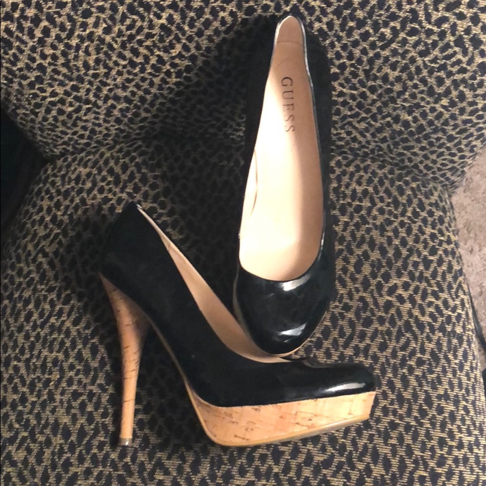 Shoes - Picture 2 of 3